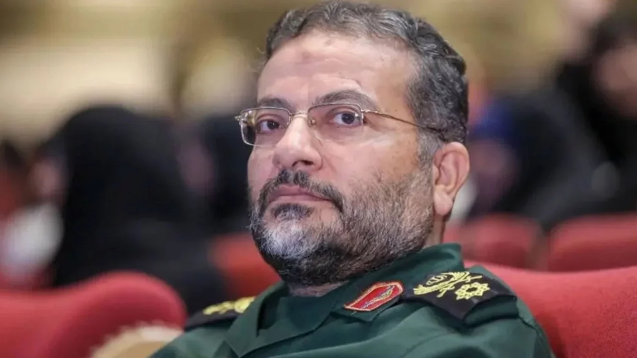 Devrim Muhafızları komutanı Gulam Rıza Süleymani öldürüldü