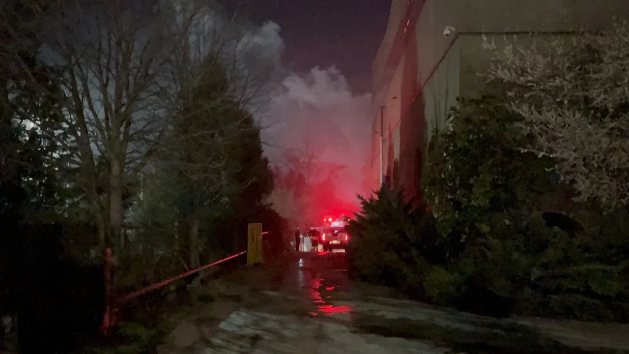 Tekirdağ'da fabrikada korkutan yangın kontrol altına alındı