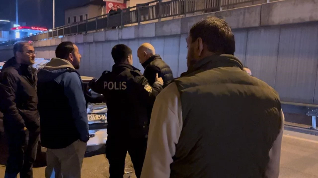 Bursa'da zincirleme trafik kazası sonrası gerginlik