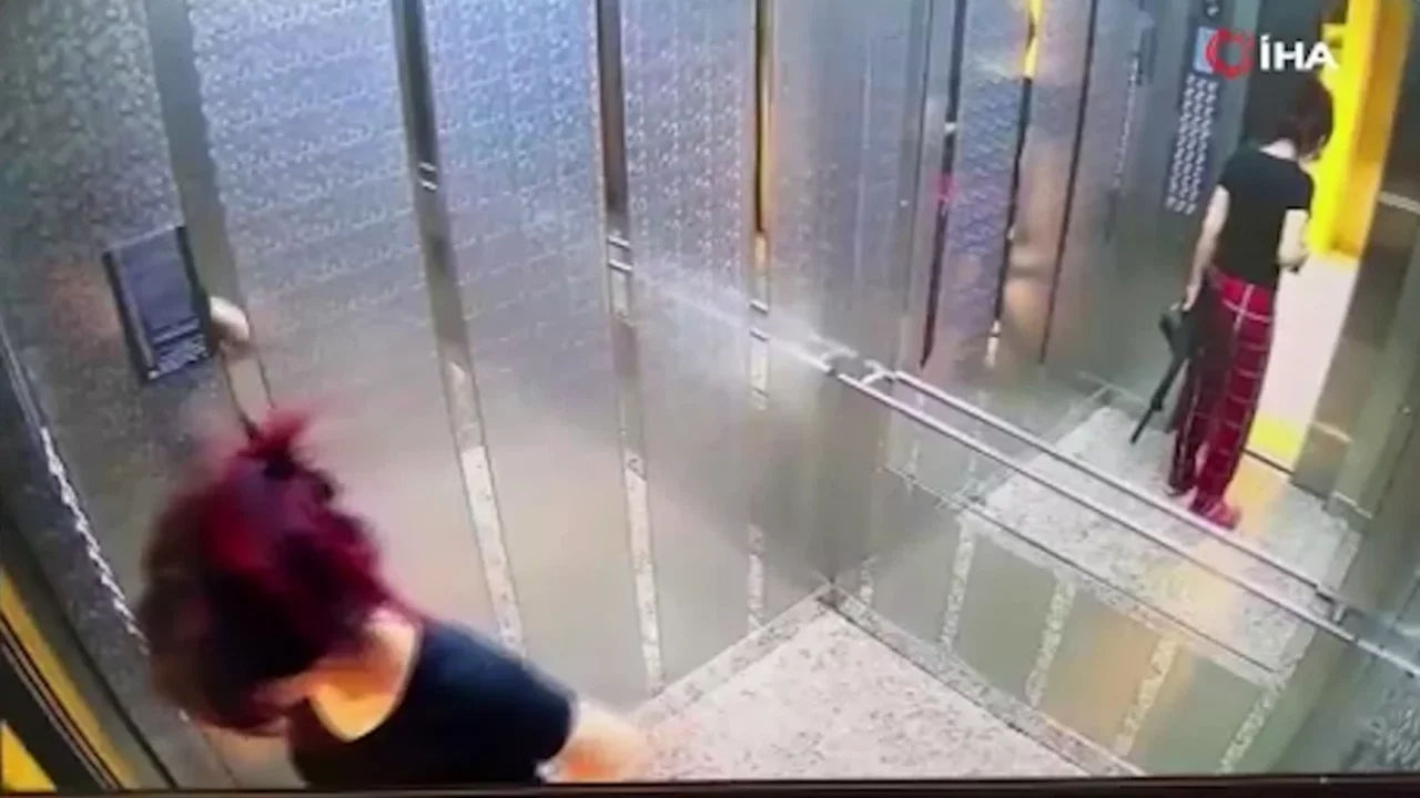 Ayrıldığı erkek arkadaşının evini pompalı tüfekle bastı