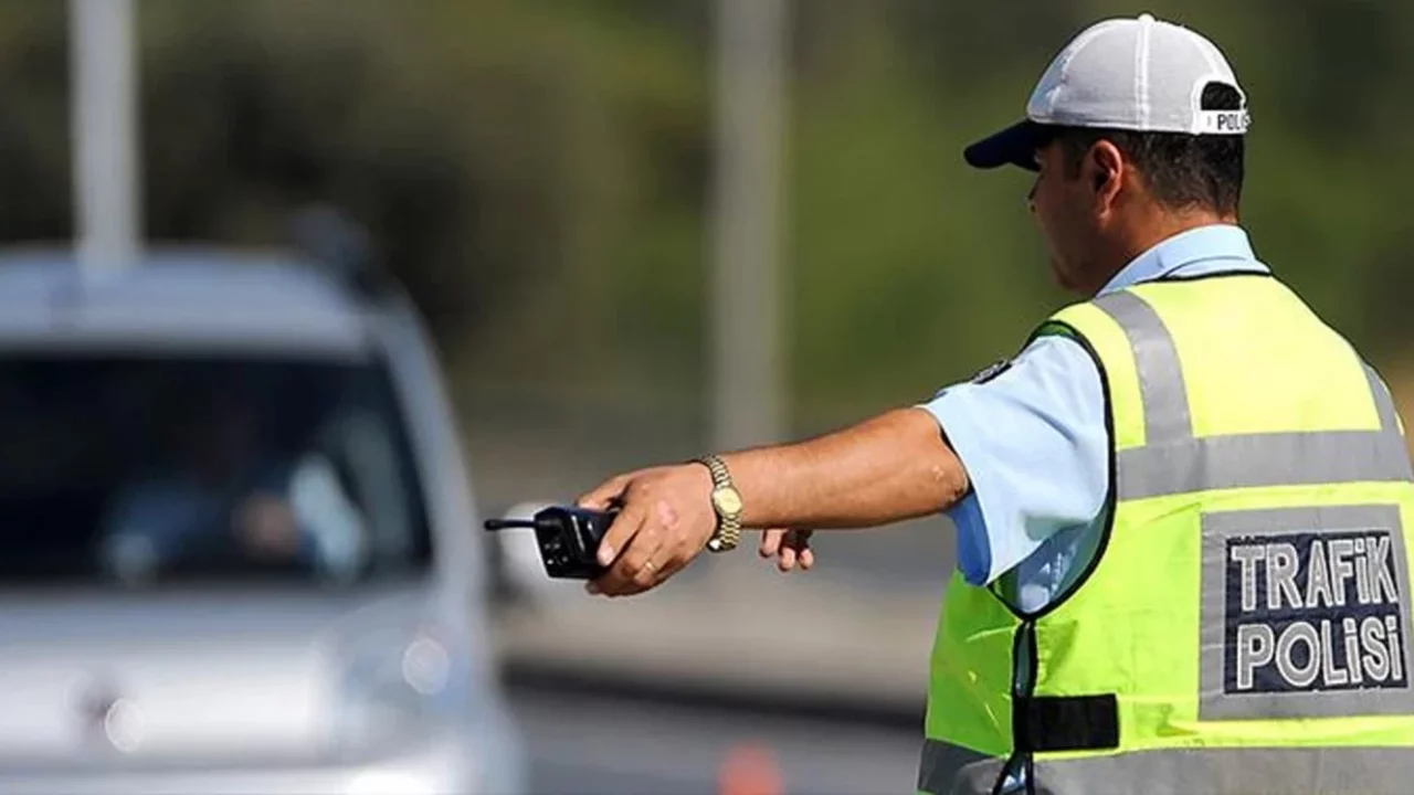 Kavga etmek için aracından inen sürücüye rekor ceza