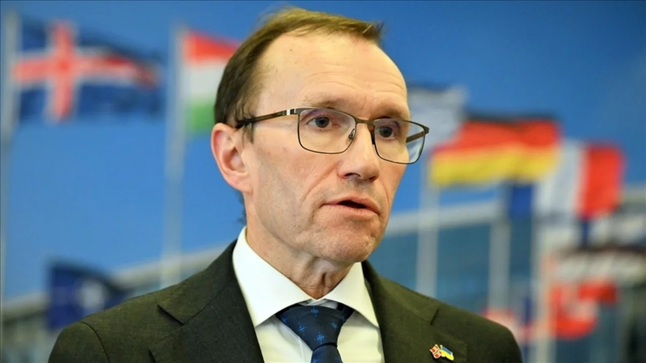 Norveç Dışişleri Bakanı, dünyanın güvenlik anlamında en hassas günlerini yaşadığını söyledi