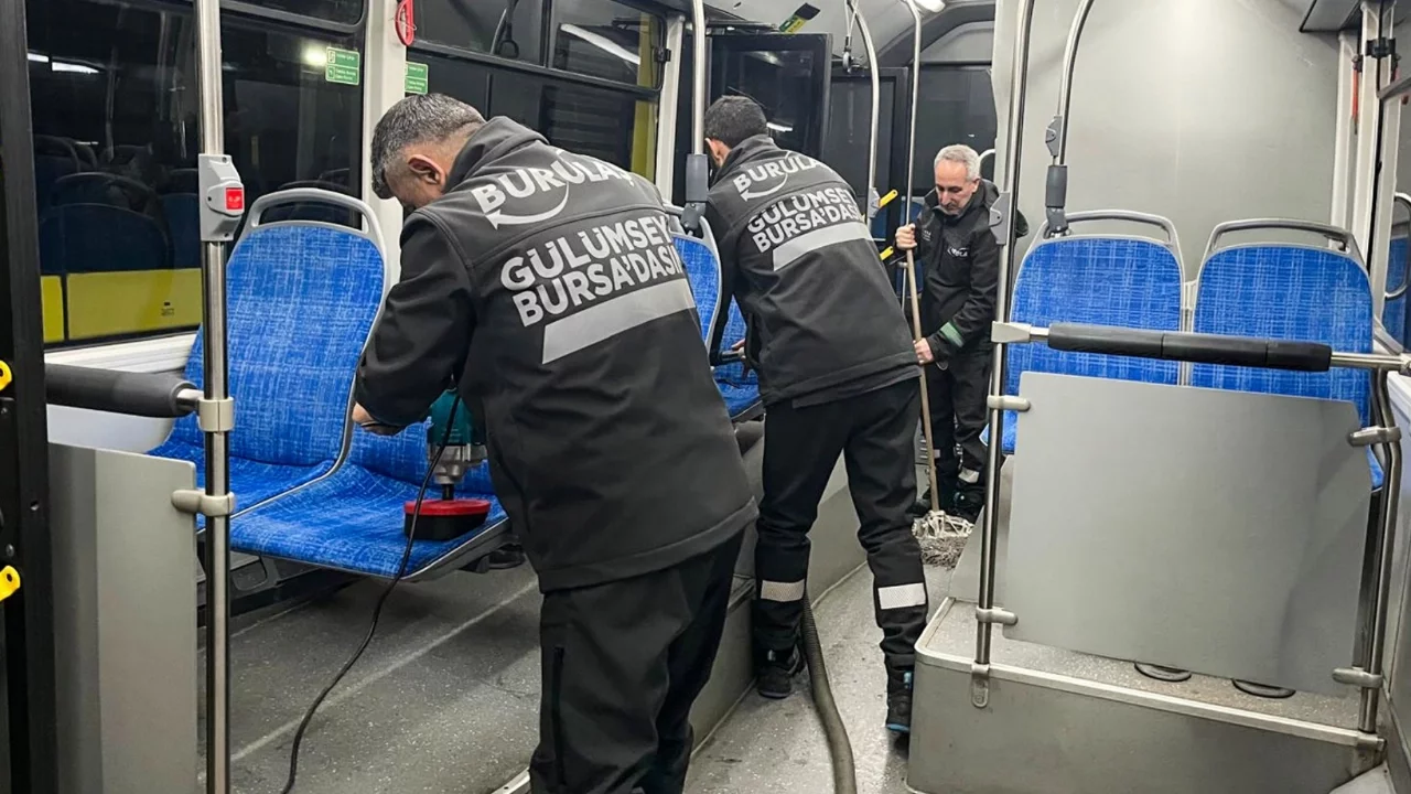 Bursa Büyükşehir'den ulaşımda bayram temizliği