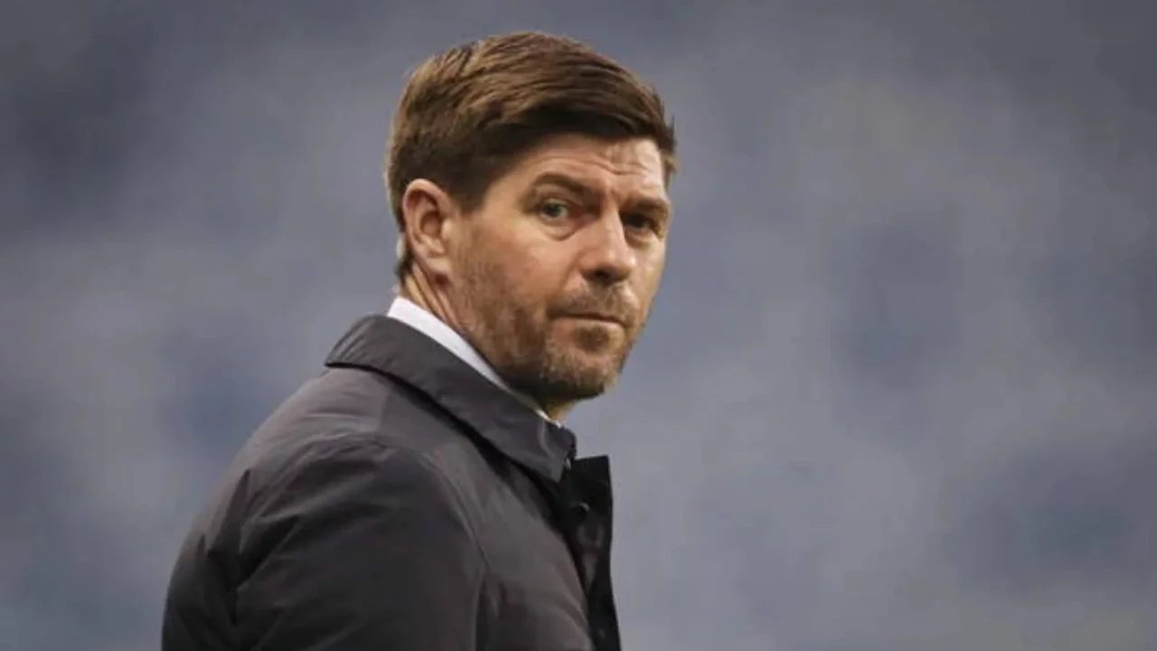 Steven Gerrard'dan Galatasaray yorumu: Yerde yuvarlandıklarını gördünüz, çok acınasıydılar