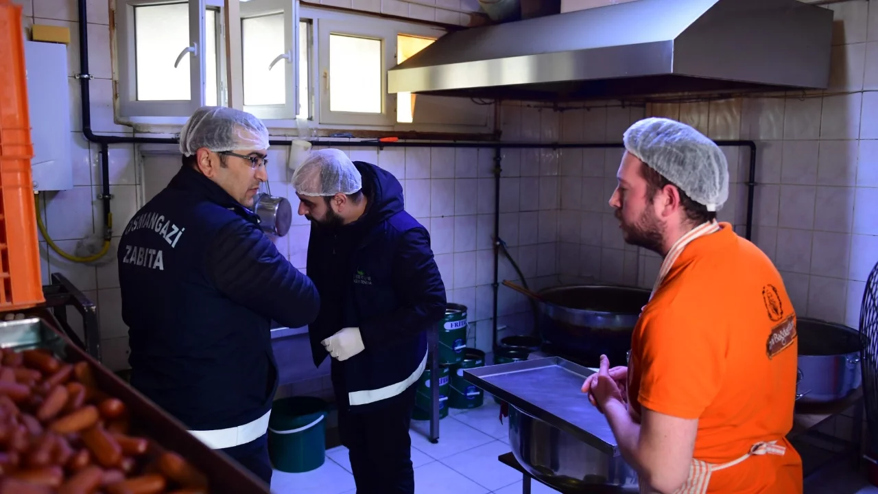 Osmangazi'de tatlıcılara sıkı denetim