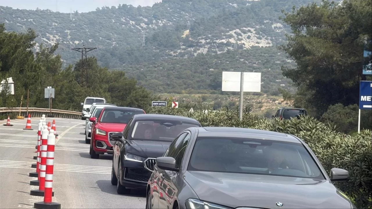 Bodrum'a bir günde 25 bin araç giriş yaptı