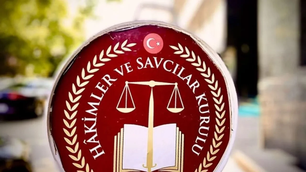 Resmi Gazete'de yayımlandı: Bursa dahil 12 hakim ve savcının görev yeri değişti