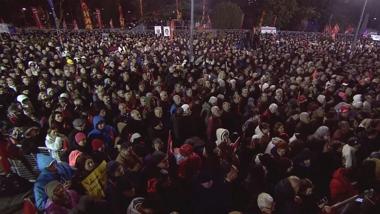 CHP'nin Saraçhane'deki mitinginde 35 kişi gözaltına alındı