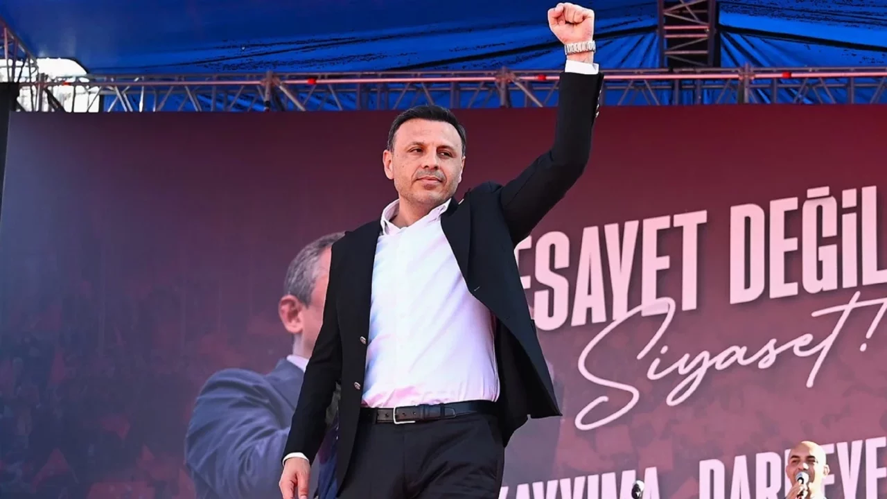 CHP İstanbul İl Başkanı Özgür Çelik: Mitingler durmayacak, bu süreç tarihin en uzun kampanyasına dönüştü