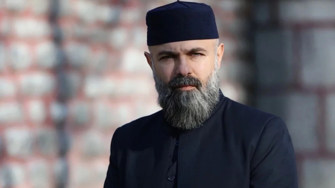 Kızılcık Şerbeti'nin yıldızı Erkan Avcı dolandırıcıların hedefinde