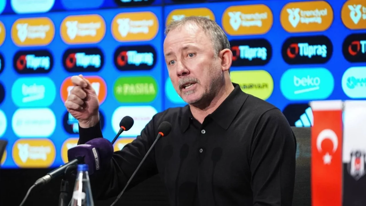 Beşiktaş teknik direktörü Sergen Yalçın: Derbide yaşananlar, verilmeyen kartlar, kuralların uygul...