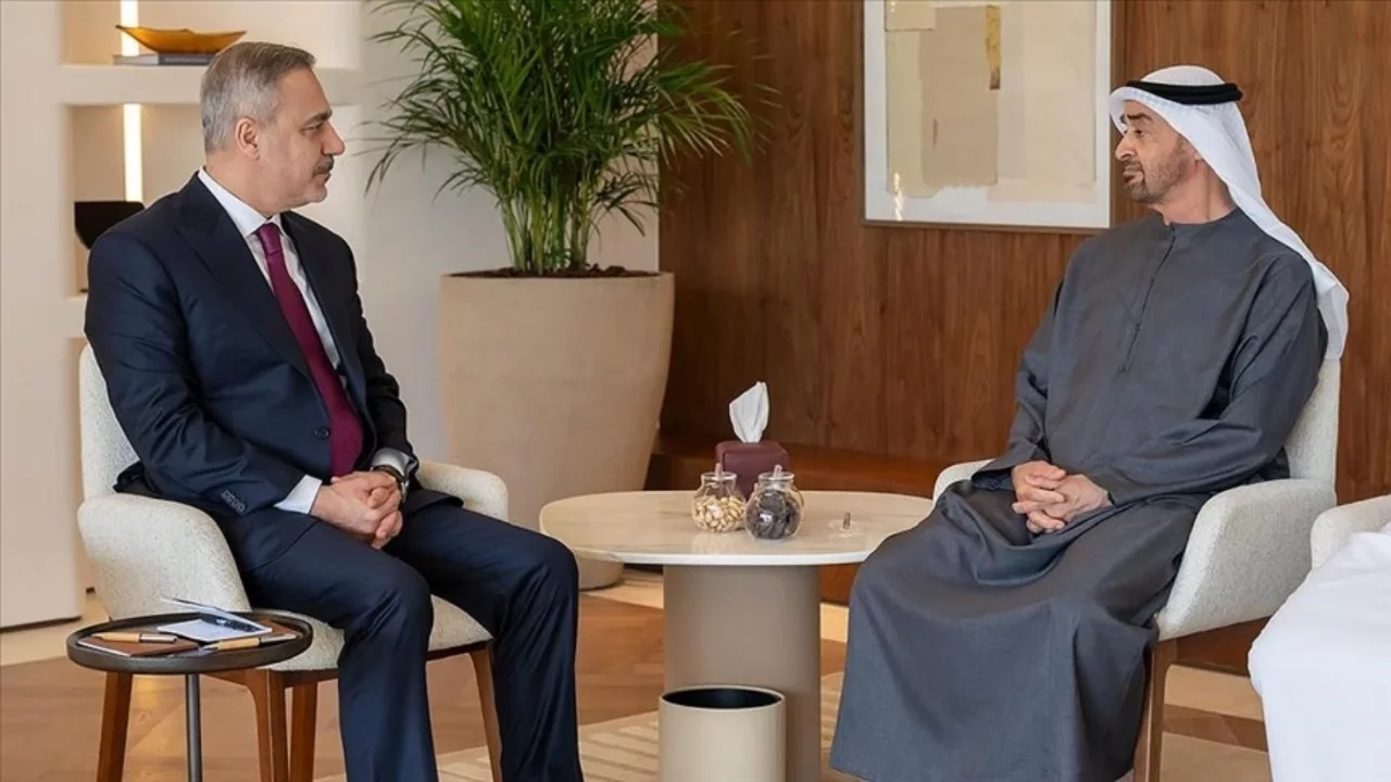 Bakan Fidan, BAE Devlet Başkanı Al Nahyan tarafından kabul edildi