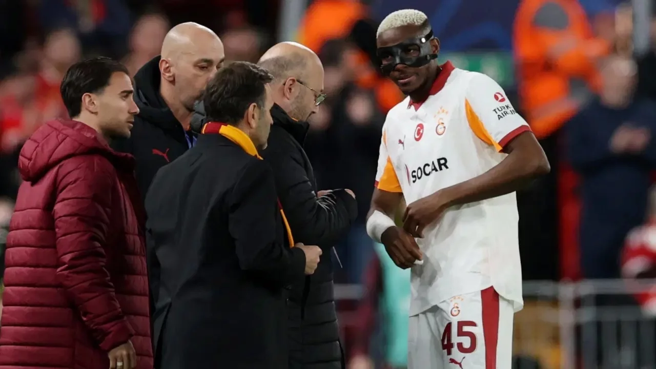 Victor Osimhen'den sakatlık açıklaması!