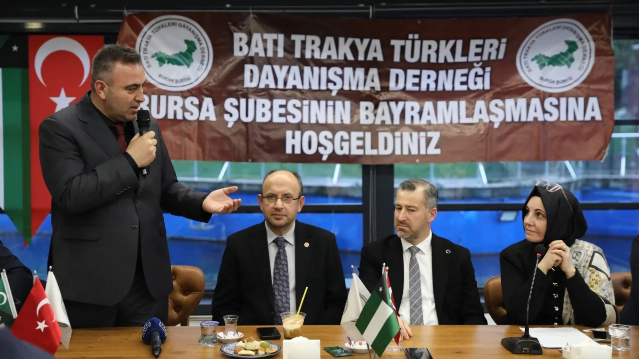 Bursa'da yaşayan Batı Trakya Türkleri bayramlaştı