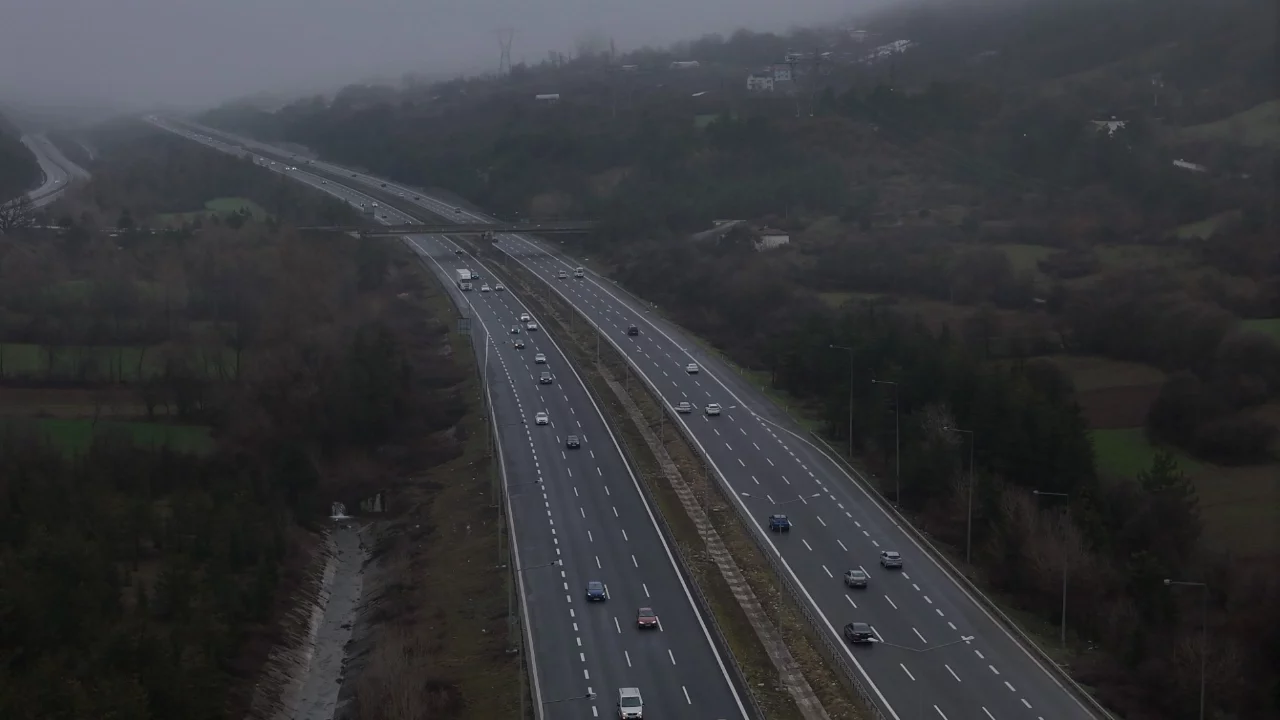 Bayram tatili bitiyor, dönüş başladı: Yollarda bayram trafiği