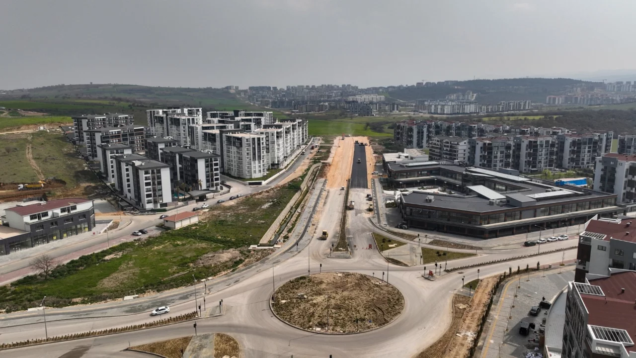 Bursa Büyükşehir Belediyesi'nden yeni yerleşimlere modern yollar