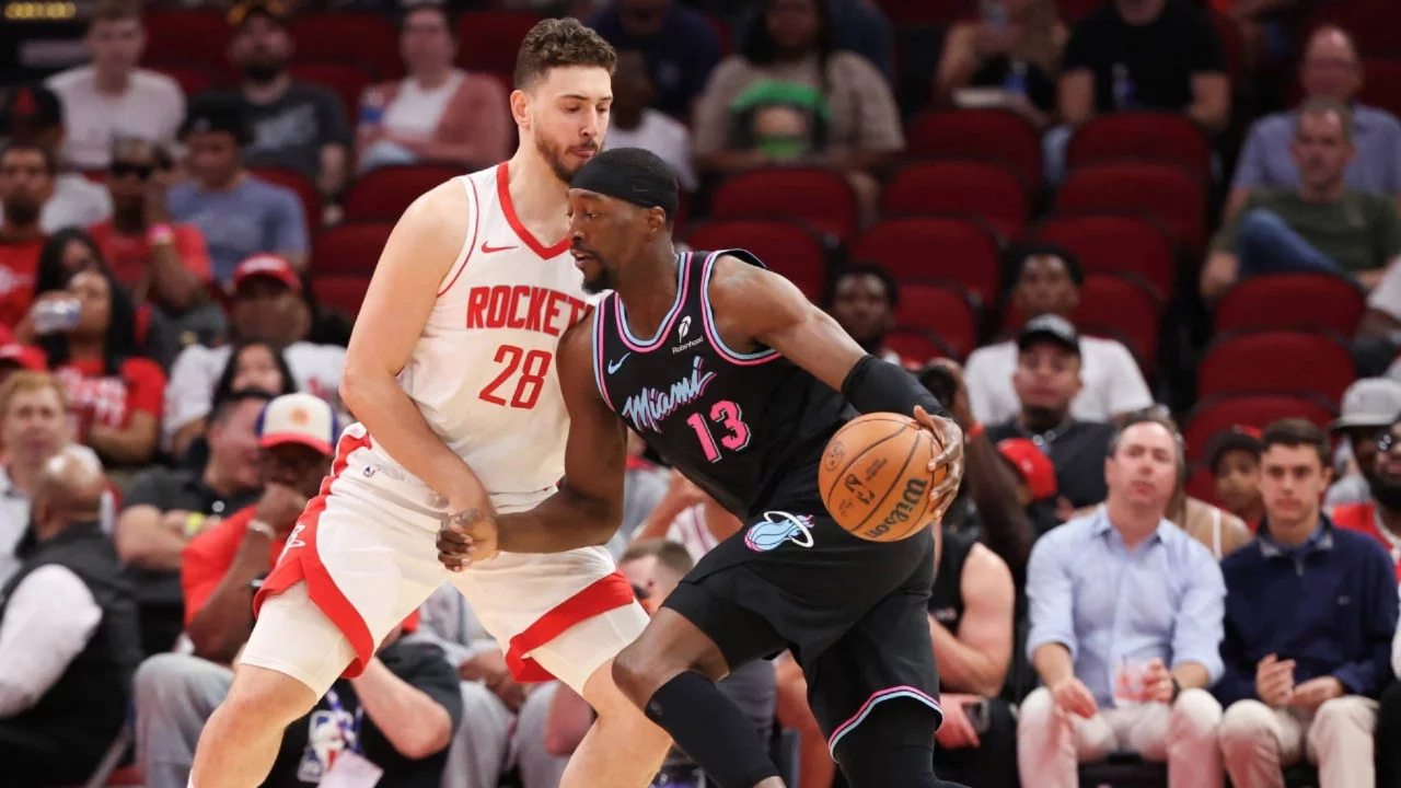 Houston Rockets evinde kazandı