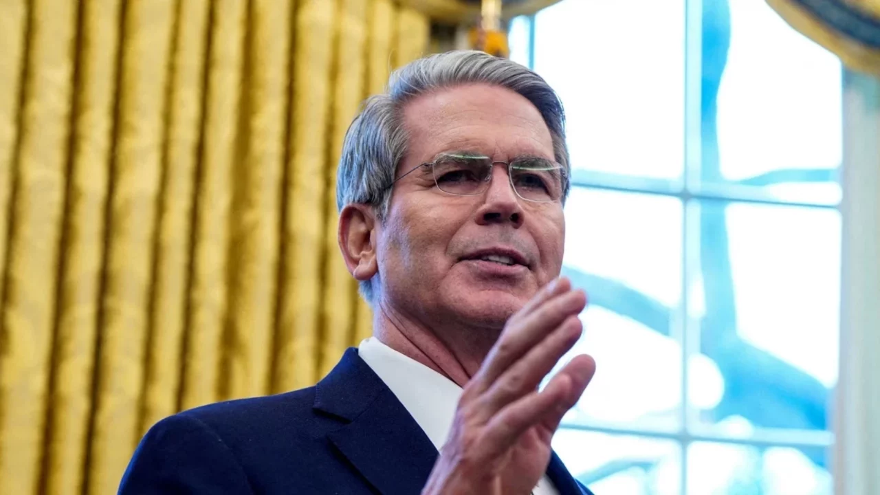 ABD Hazine Bakanı Bessent "İran saldırısı için kaynağımız var" açıklamasını yaptı