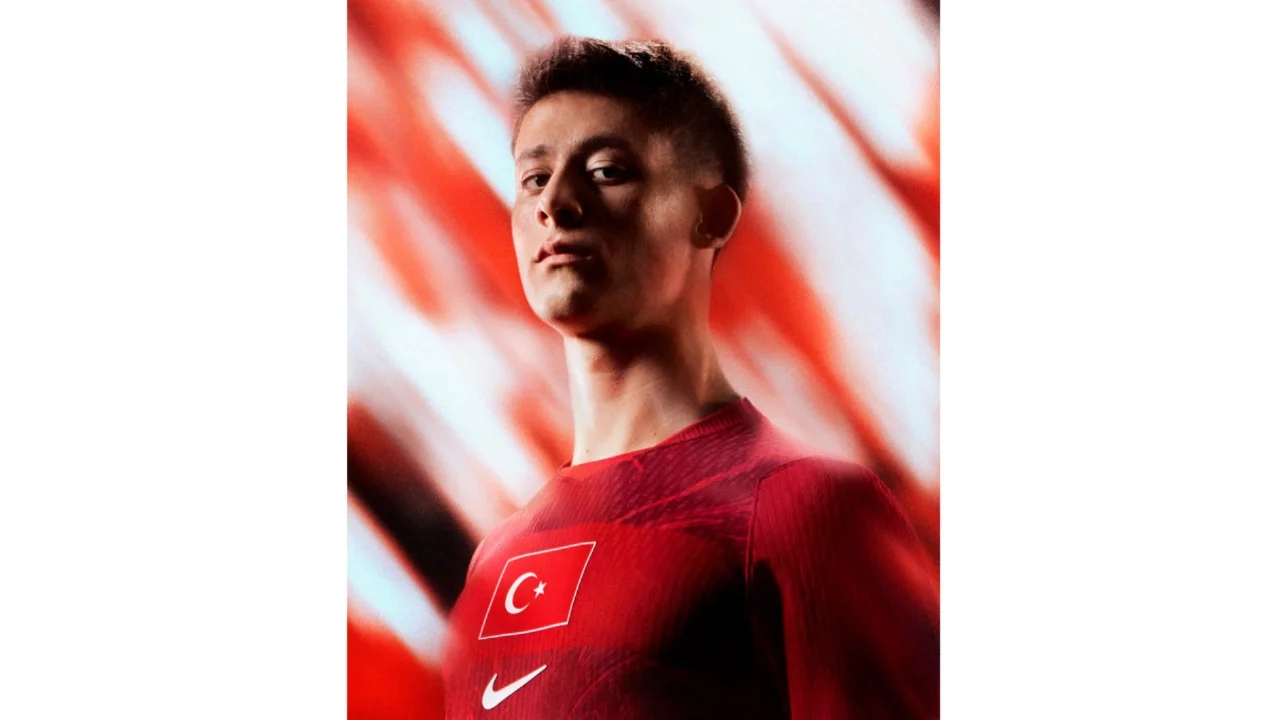 A Milli Takım'ın yeni forması tanıtıldı