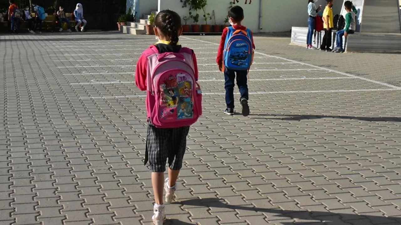 Ara tatil sonrası ilk ders zili çaldı