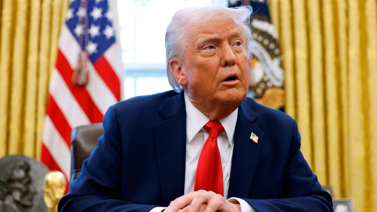 Trump'tan 'İran' mesajı: 'Üst düzey bir kişiyle görüşüyoruz'