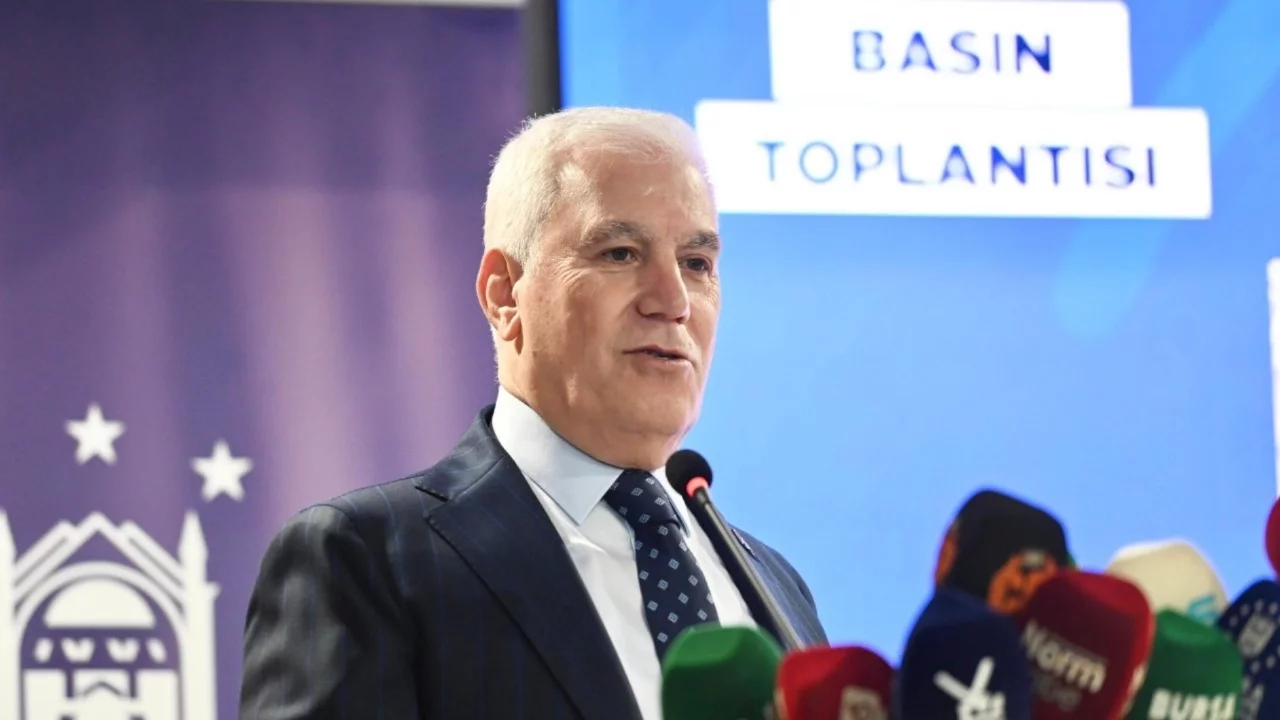 Başkan Bozbey'den Bursaray'daki arızayla ilgili sert açıklama: En ufak bir ihmali veya zafiyeti asla karşılıksız bırakmayacağız.