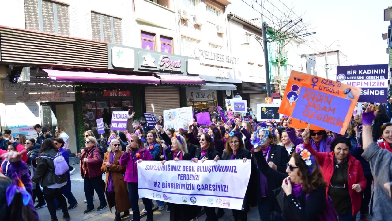 Osmangazi'de "Şehirde Eşit Adımlar: Bursa Kadın Çalıştayı" Düzenlenecek