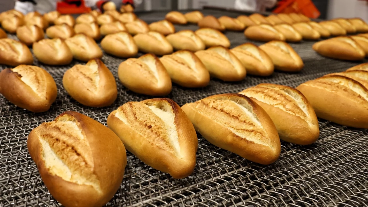 Bursa'da ekmeğe zam geldi