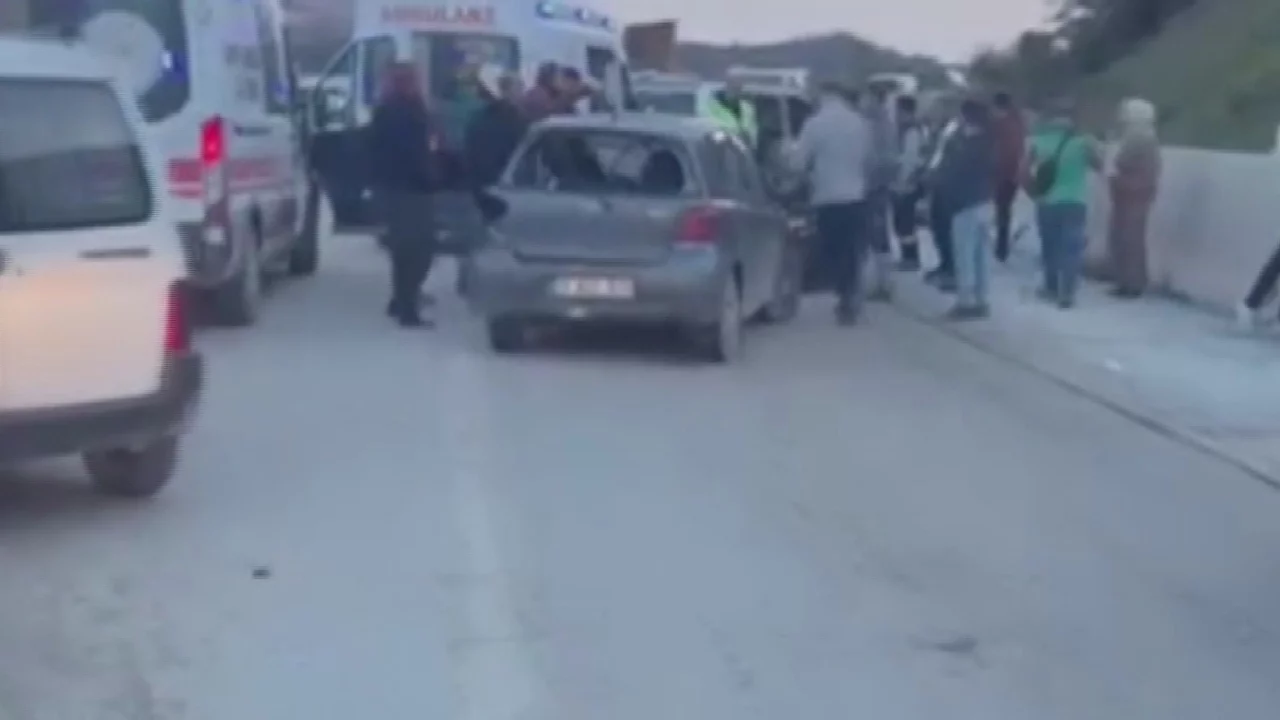 Hatay'da otomobille çarpışan motosiklet sürücüsü yaşamını yitirdi