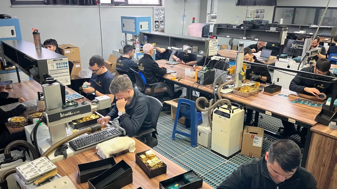 Altın talebi patladı! Bursa'da üretim tesisleri gece gündüz çalışıyor