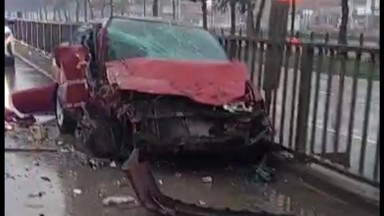 Samsun'da otomobil ile tır çarpıştı: 1 kişi yaralandı