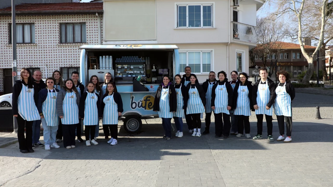 Mudanya'da gençler birlikte üretip birlikte öğreniyor