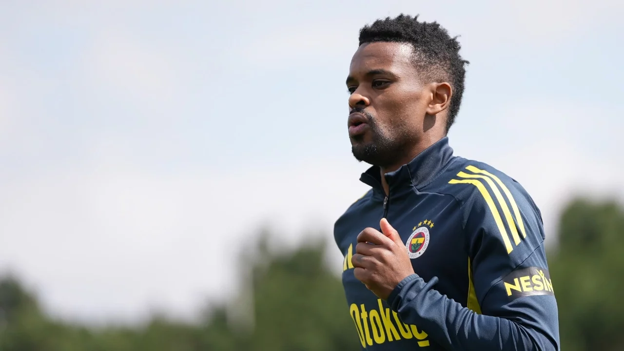 Fenerbahçe, günü çift antrenmanla bitirdi