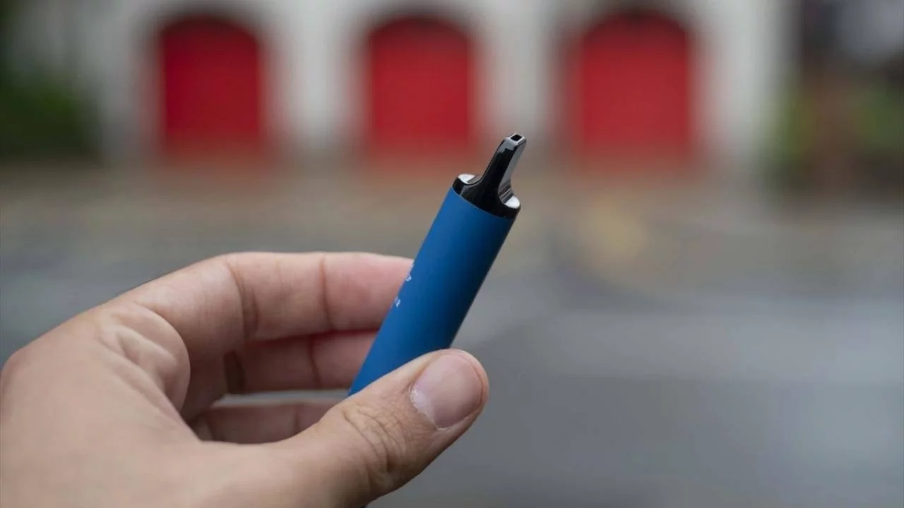 Belçika'dan AB'ye elektronik sigara yasağı talebi