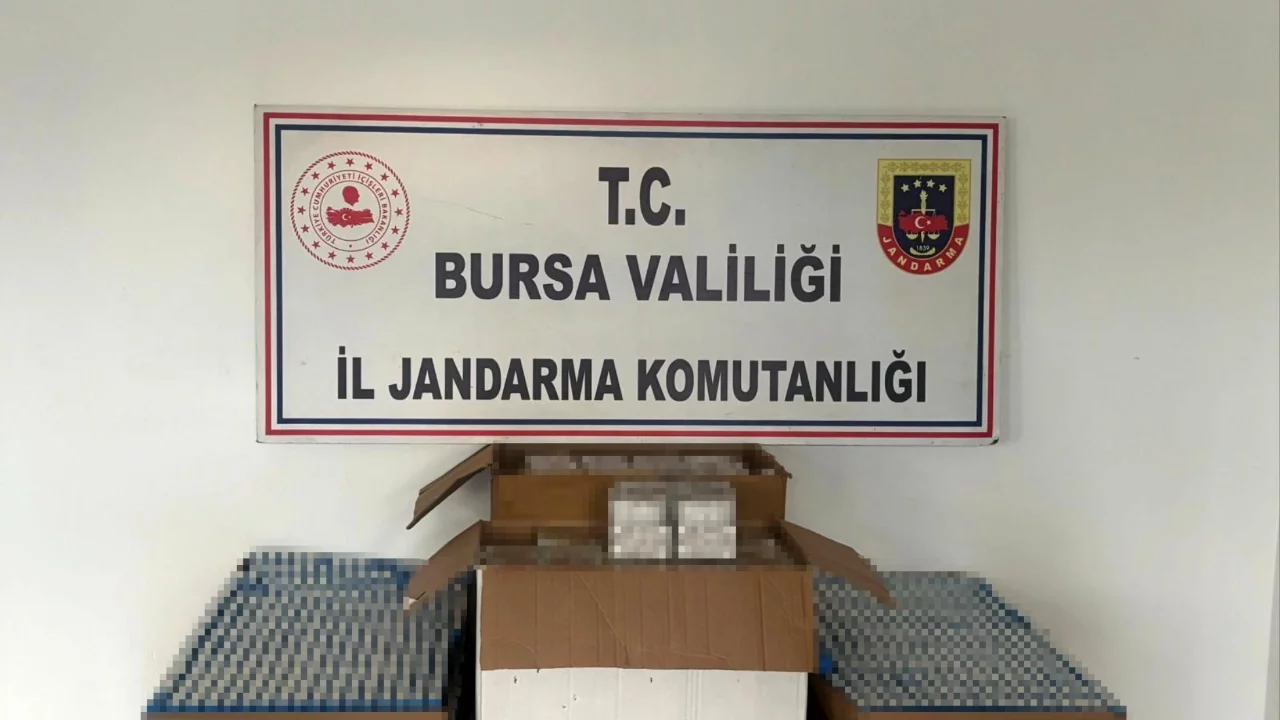 Bursa'da kaçak sigara operasyonu! Çok sayıda kaçak sigara ele geçirildi