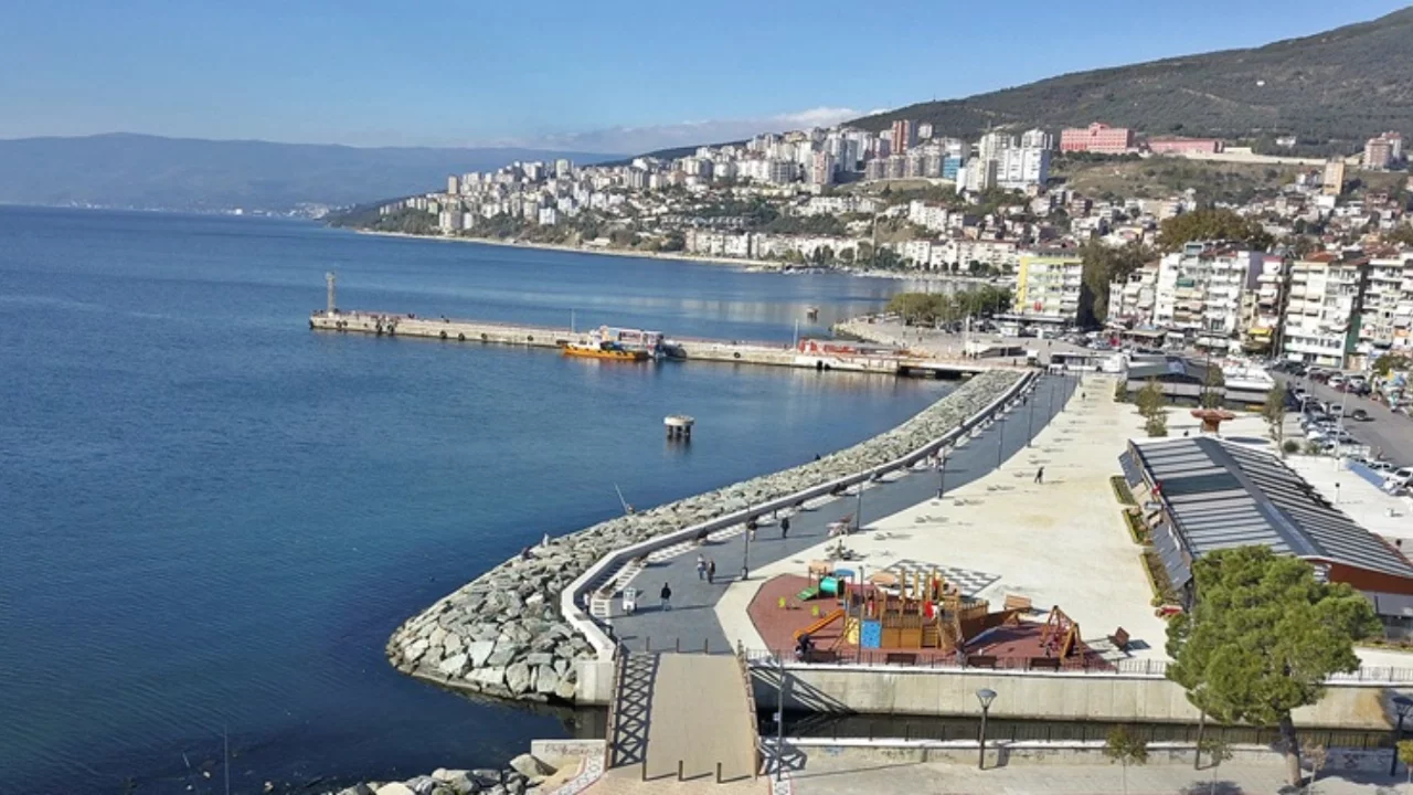 UKOME'den onay çıktı: Gemlik'teki o caddeler araç trafiğine kapanıyor!