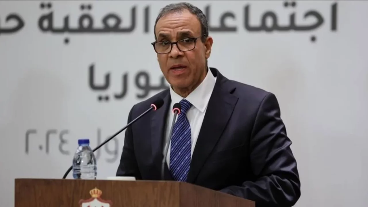 Mısır Dışişleri Bakanı Bedr Abdulati: Bölgedeki gerilimleri azaltmak için Türkiye ve Pakistan ile iş birliği yapıyoruz