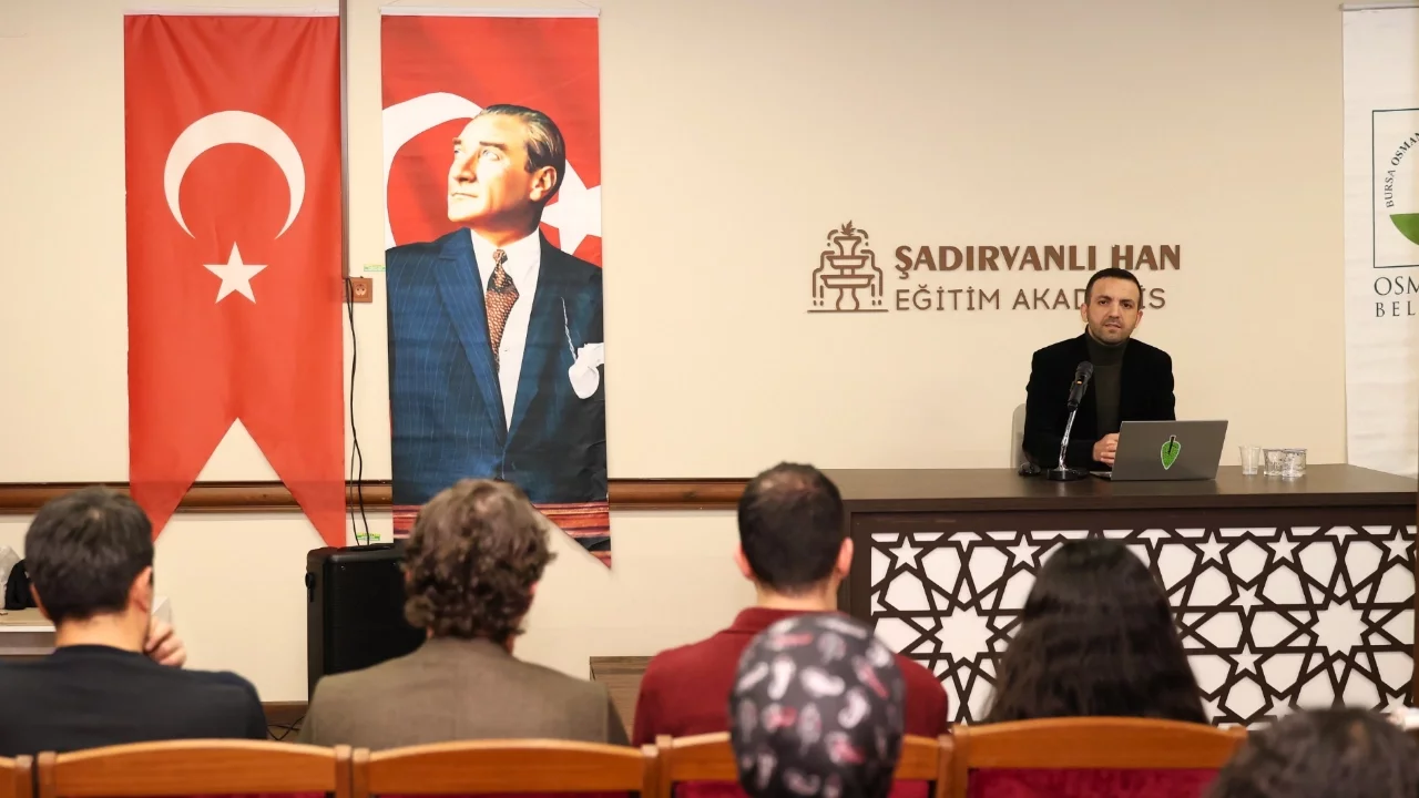 Edebiyat tutkunları Osmangazi'de bir araya geliyor