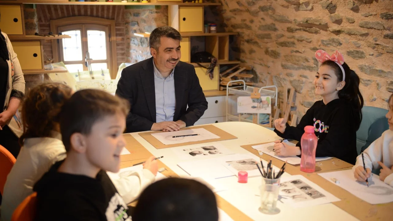 Yıldırım'da Molla Yegan Çocuk Üniversitesi'ne yoğun ilgi