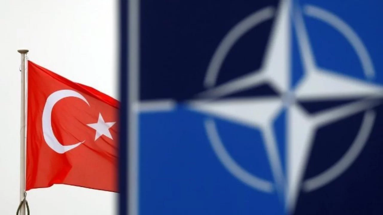 NATO'dan Türkiye'ye yönelen balistik füzelere ilişkin açıklama