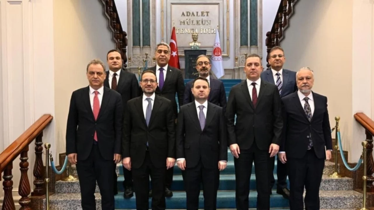 Bakan Gürlek Türkiye Barolar Birliği'ni kabul etti