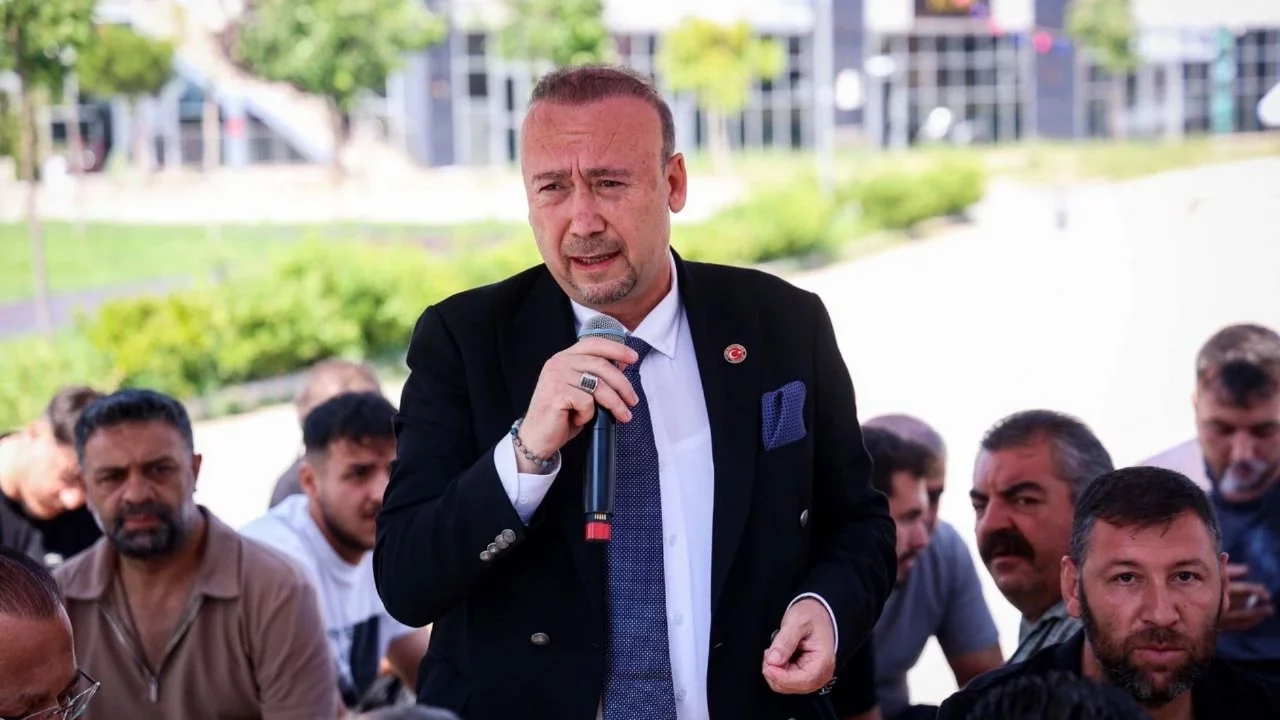 Uşak Belediye Başkanı Özkan Yalım gözaltına alındı!