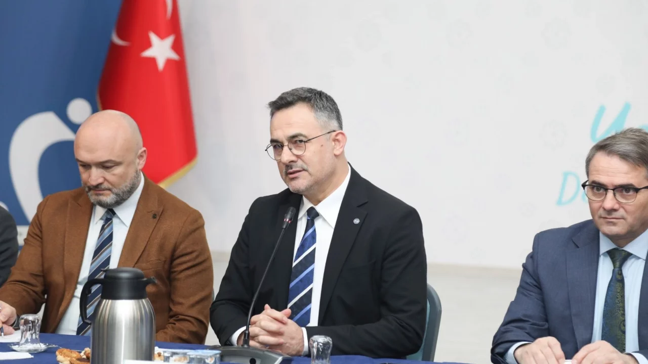 Bursa Teknik Üniversitesi Danışma Kurulu Bursa için toplandı