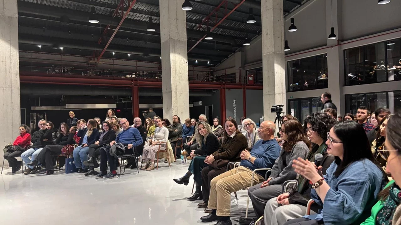 Nilüfer'de İznik Gölü'nün sular altındaki tarihi  konuşuldu