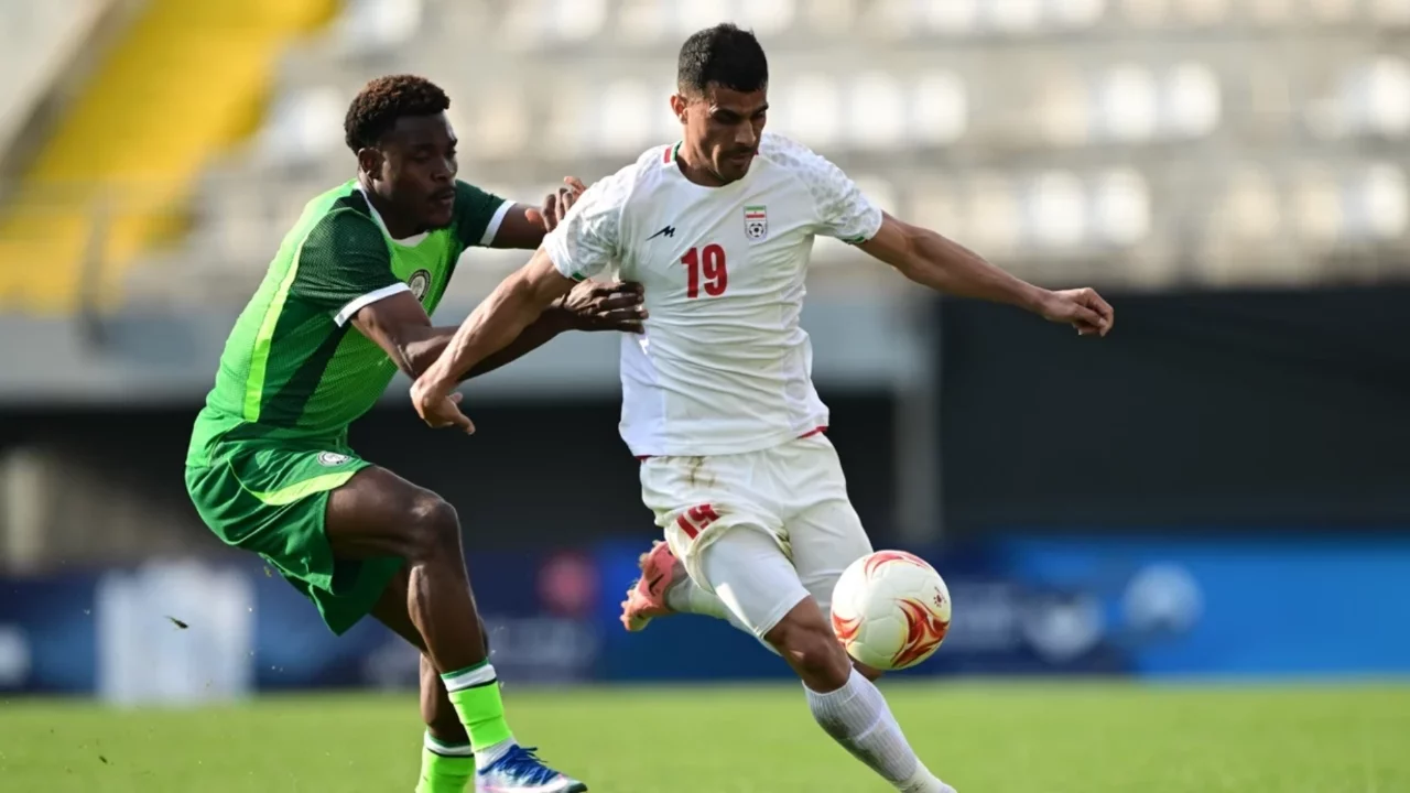 Nijerya, İran'ı 2-1'lik skorla mağlup etti