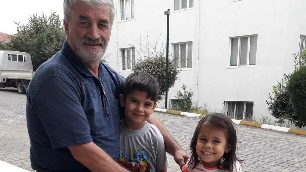 Bursa'daki feci kazada torunun ardından dede de kurtarılamadı