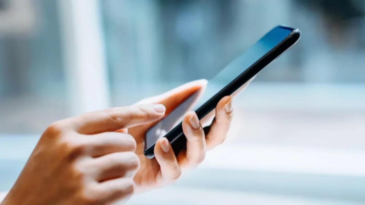 Para transferlerine gece düzenlemesi: Çipli kimlik ve NFC doğrulaması zorunlu olacak