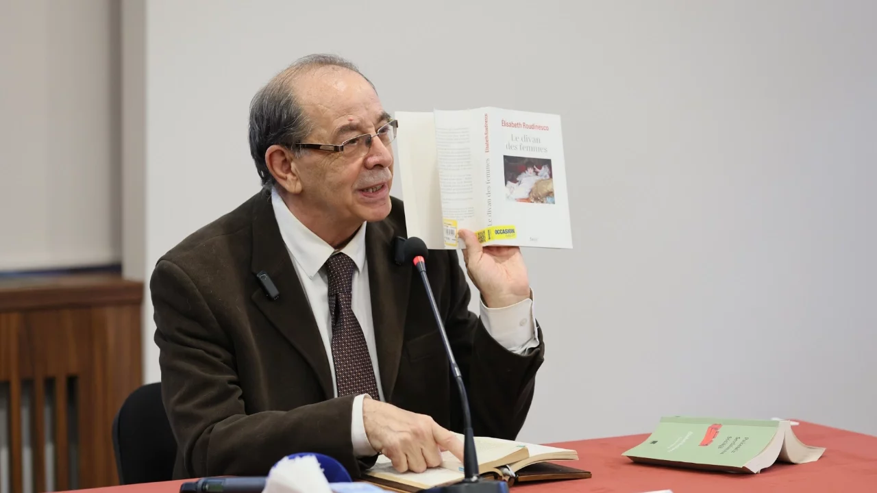 Bursa Kültür Fabrikası'nın felsefe söyleşisine yoğun ilgi