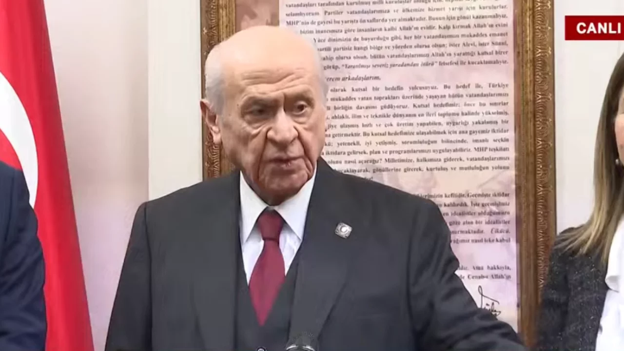 Bahçeli'den İzzet Ulvi Yönter açıklaması: İstifa küskünlüğe dayalı değil