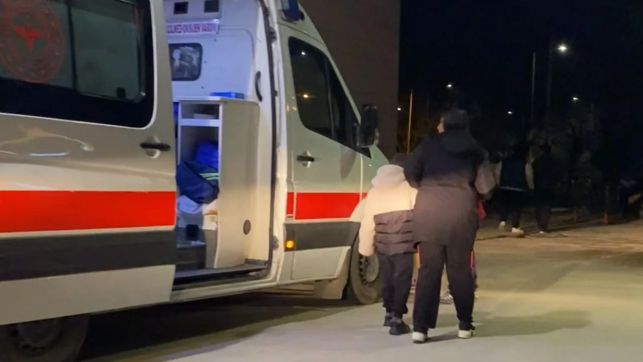 Bursa'da 25 kişi tavuk dönerden zehirlendi!